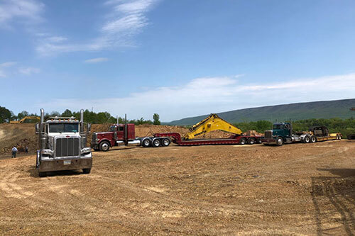 Truck Hauling Equipment